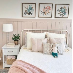 🎀Wooden framed floral art 🎀